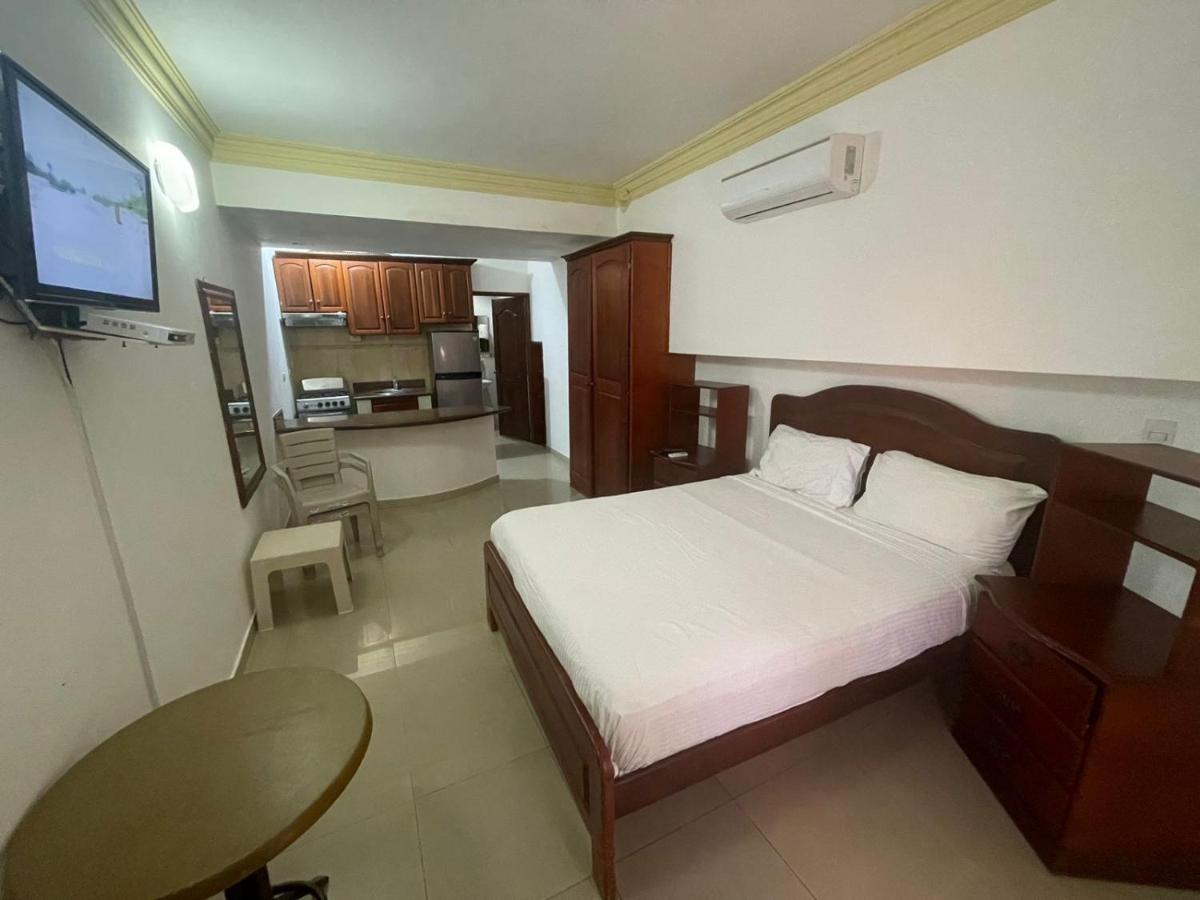 Aparta Hotel Caribe Paraiso 후안돌리오 외부 사진